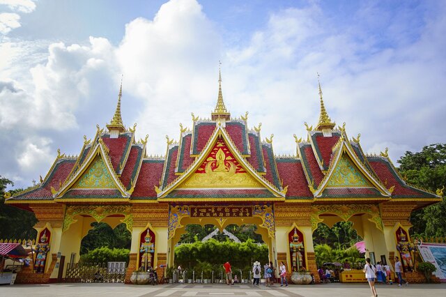 中国十大南传佛教寺院